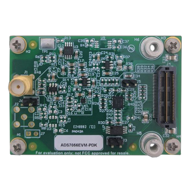 アナログ - デジタル コンバーター (ADC) 評価ボード