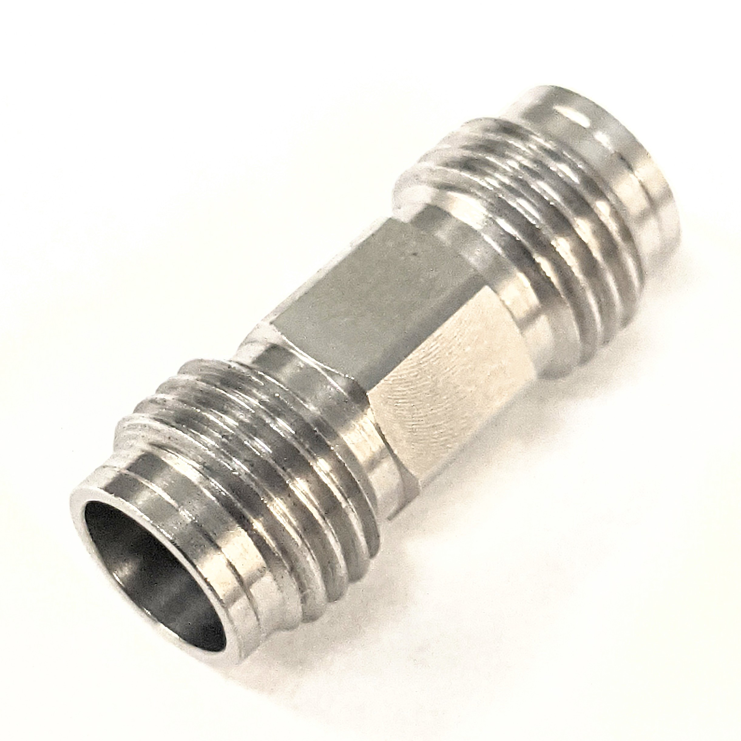 https://static.dajiqun.com/product-photos/attenuators/p1db-inc/P1AT-18FF-67G2W-3/21671503-5183599.jpg