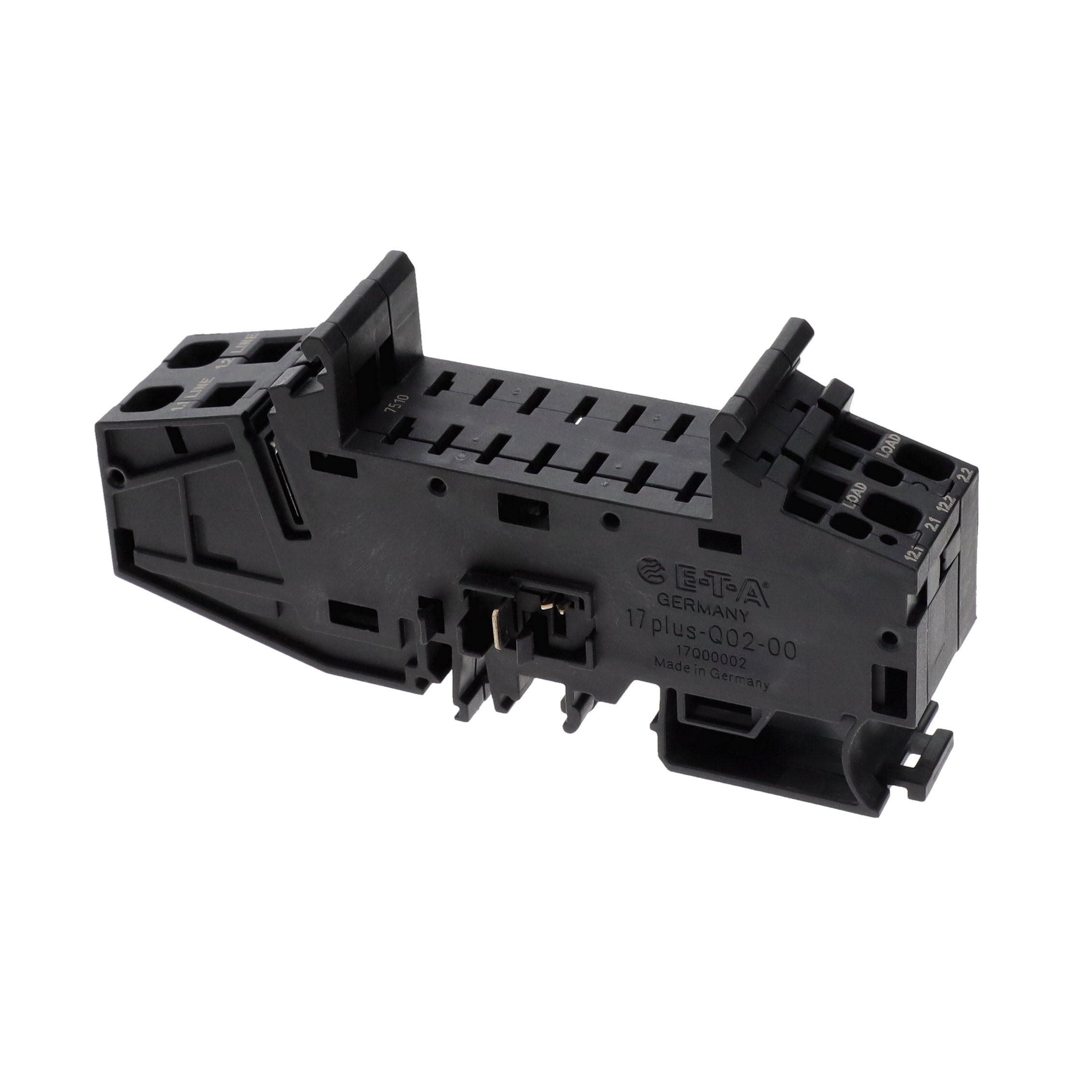 17PLUS-Q02-00