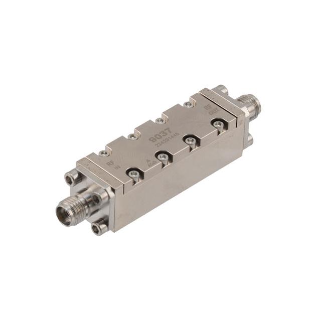 PE70A9037