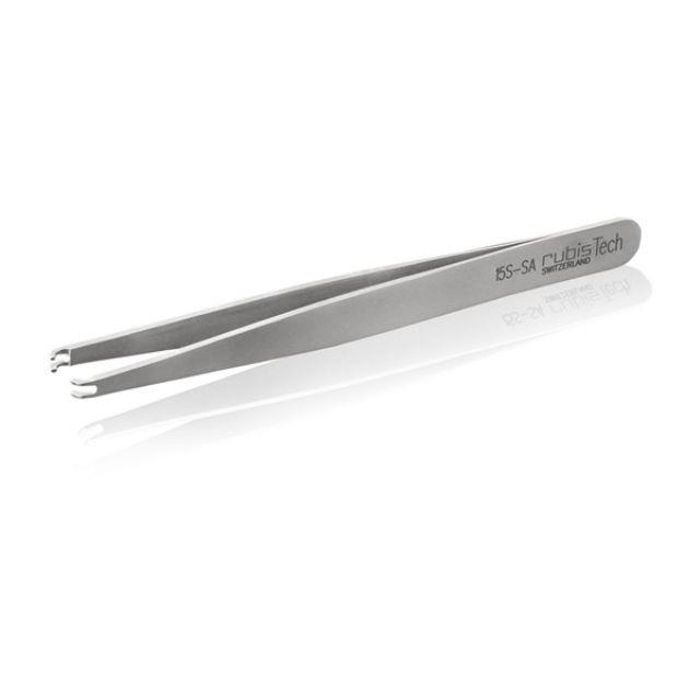 Tweezers